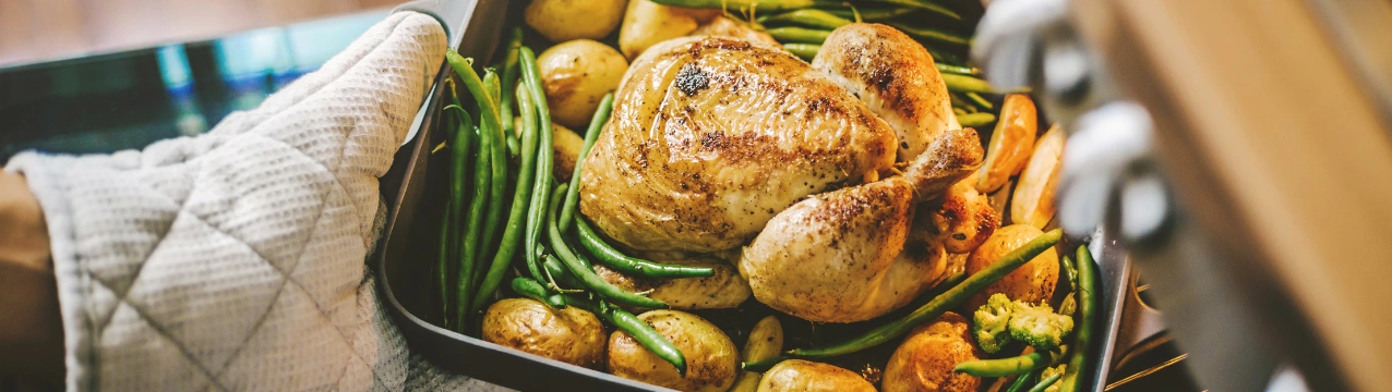 Домашнє тепло у кожній страві: осінні рецепти у горщиках та формах для запікання фото 1