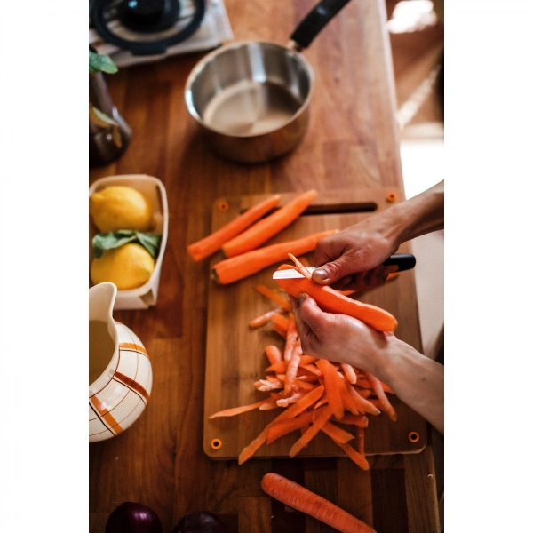 Кухонний ніж для овочів прямий Fiskars Functional Form, 8 см (1057544) фото 4