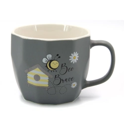 Кружка фарфоровая Milika MadBee Grey 350мл (M0520-KLD9-S210B) Кружка фарфоровая Milika MadBee Grey 350мл (M0520-KLD9-S210B)