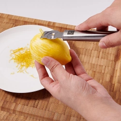 Ніж для цедри металевий Korkmaz Twisty (A522)